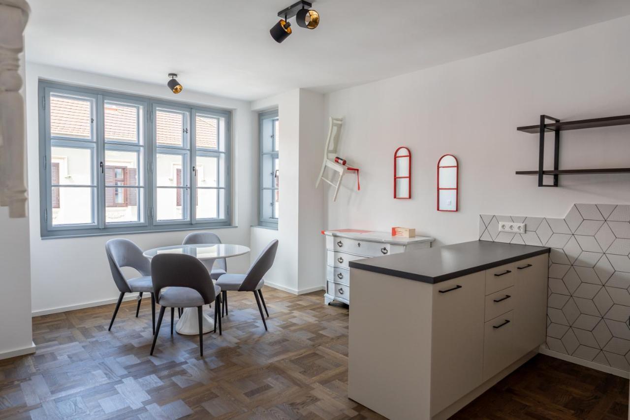 On 6 Rust Apartment Ngoại thất bức ảnh